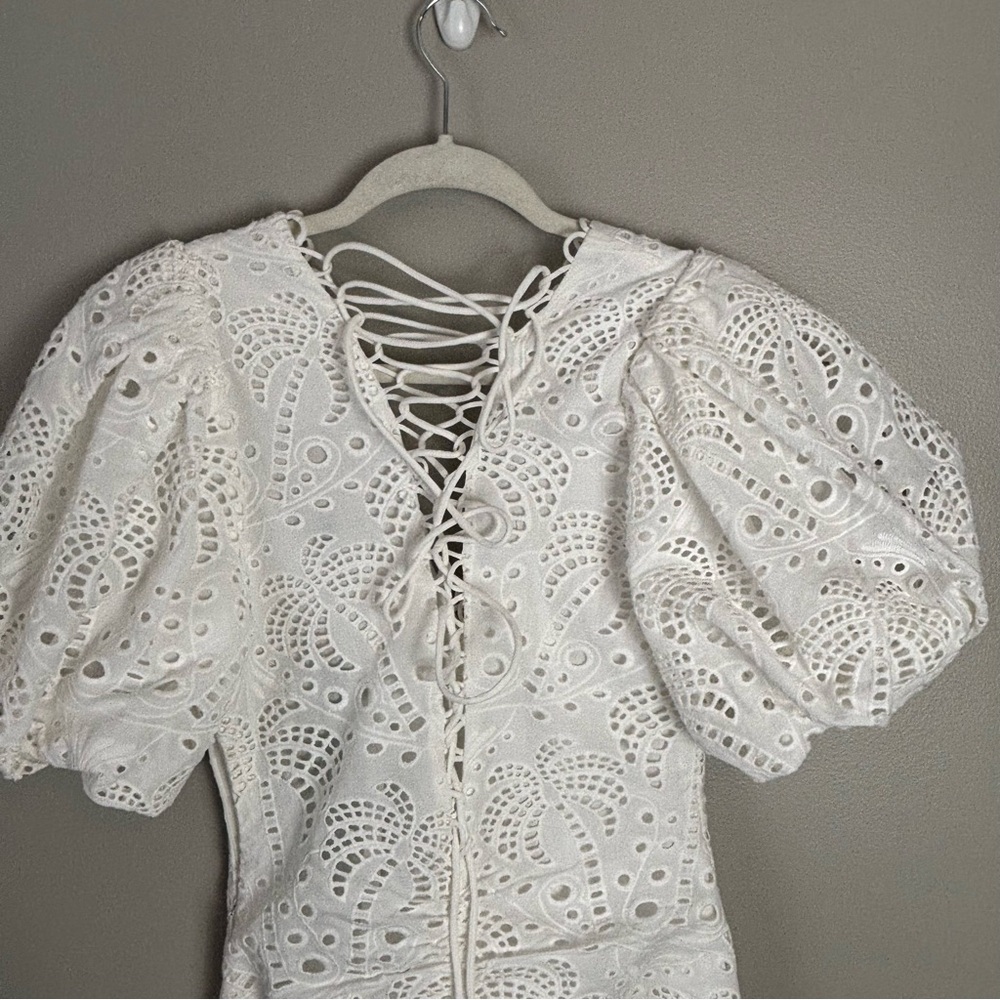 NEW FARM Rio White Eyelet Tiered Puff Sleeve Midi Dress‎ Size XS - Picture 13 of 17